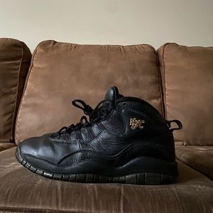 Retro Jordan 10 NYC